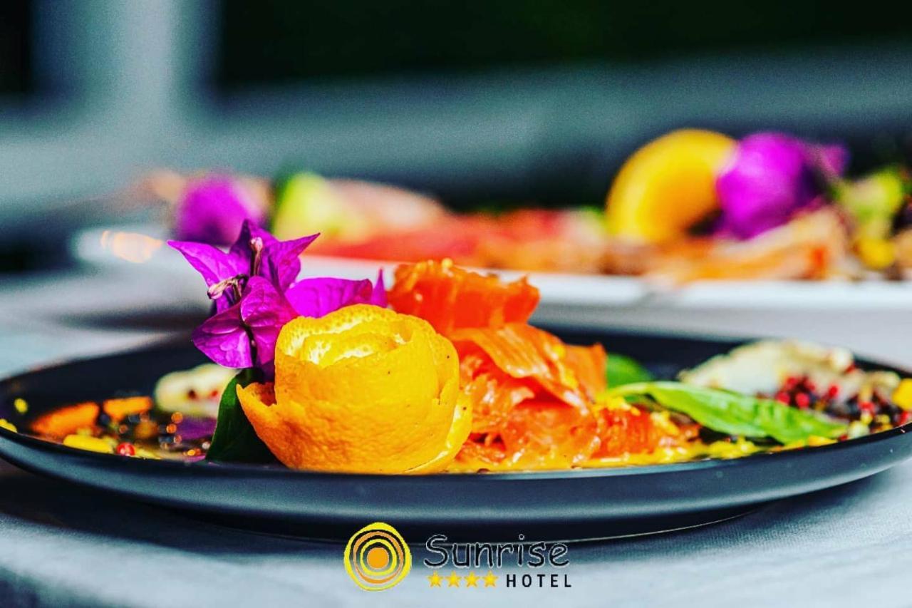 Sunrise Hotel ซารานเดอ ภายนอก รูปภาพ