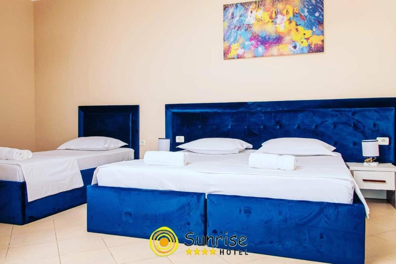 Sunrise Hotel ซารานเดอ ภายนอก รูปภาพ