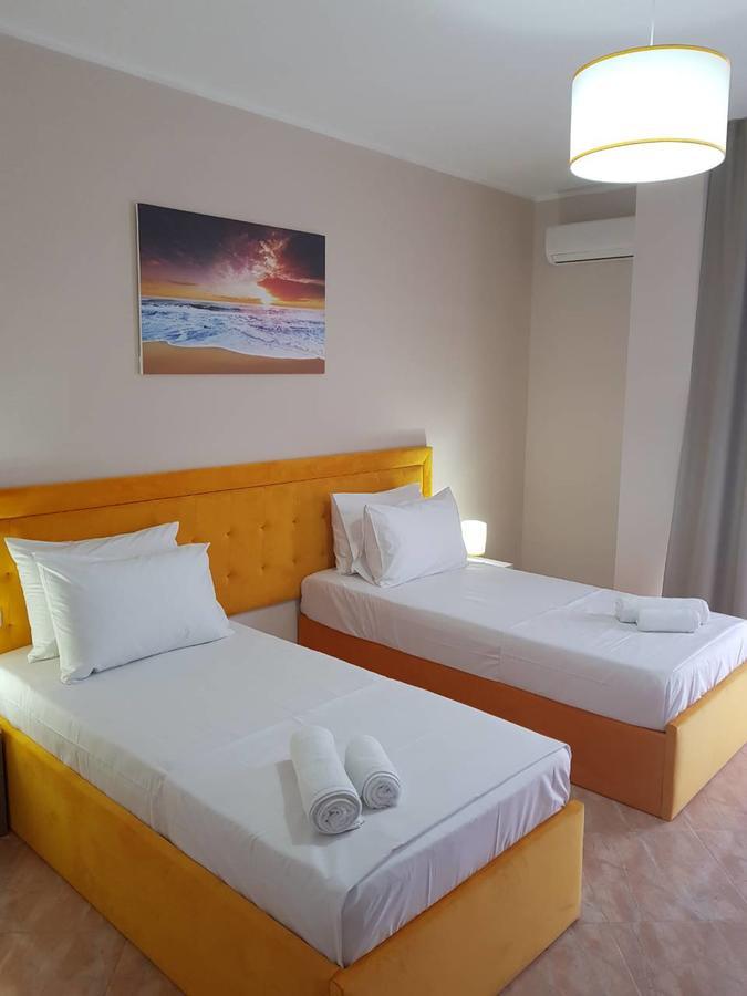 Sunrise Hotel ซารานเดอ ภายนอก รูปภาพ