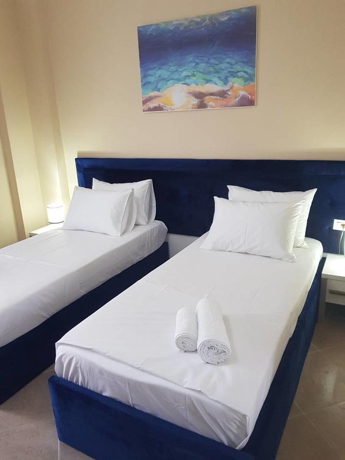 Sunrise Hotel ซารานเดอ ภายนอก รูปภาพ