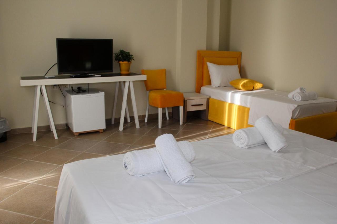 Sunrise Hotel ซารานเดอ ภายนอก รูปภาพ