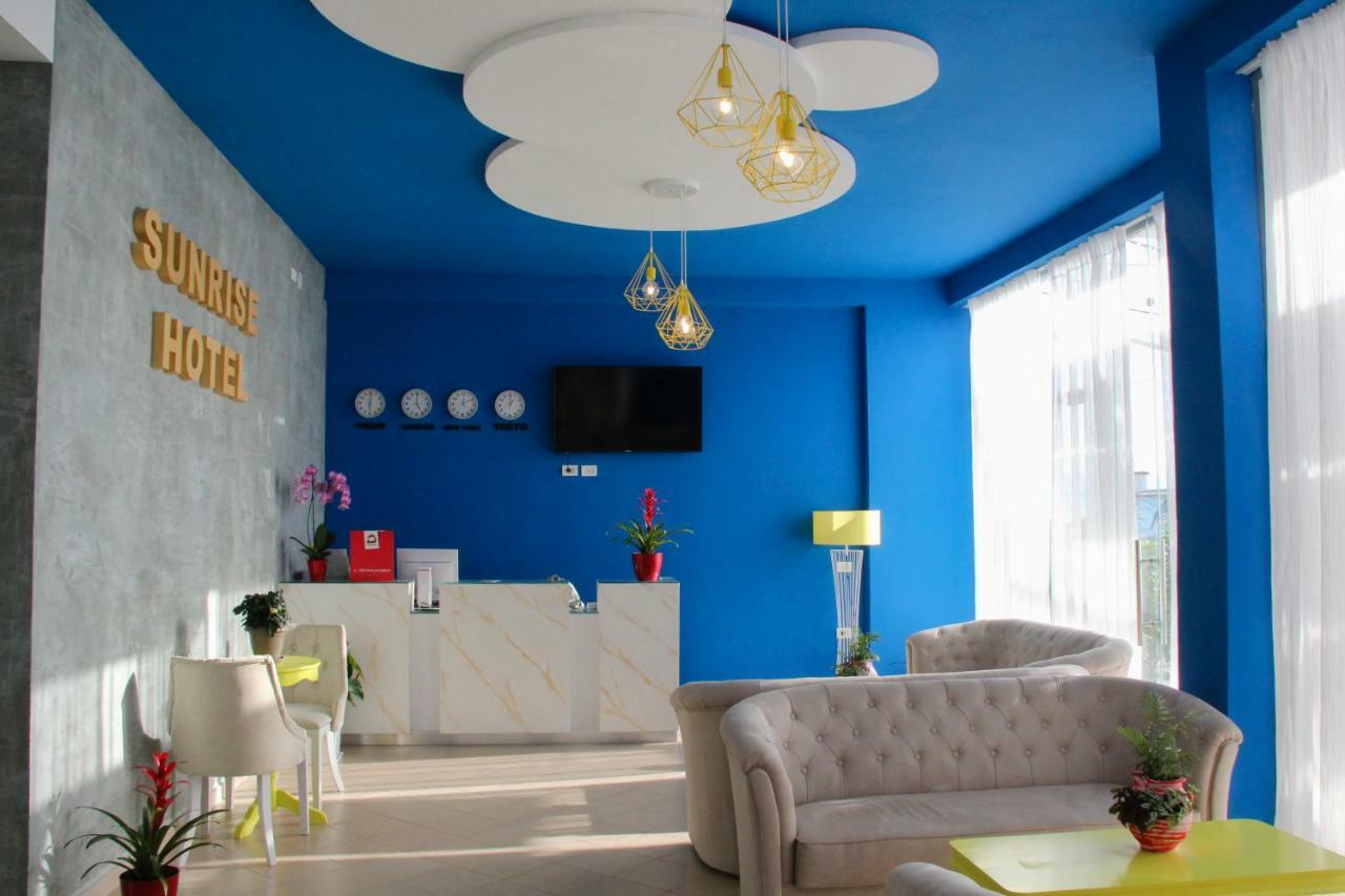 Sunrise Hotel ซารานเดอ ภายนอก รูปภาพ