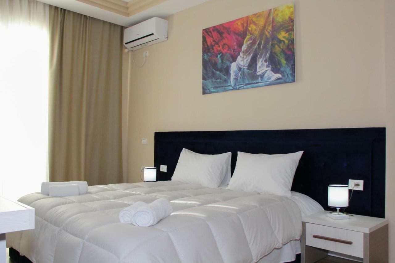 Sunrise Hotel ซารานเดอ ภายนอก รูปภาพ