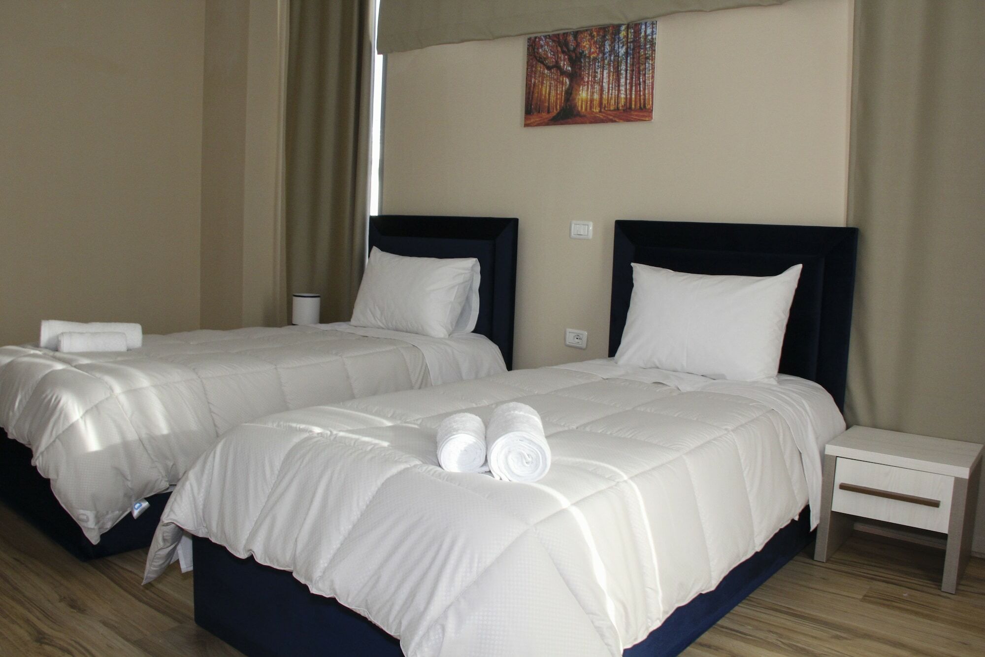 Sunrise Hotel ซารานเดอ ภายนอก รูปภาพ